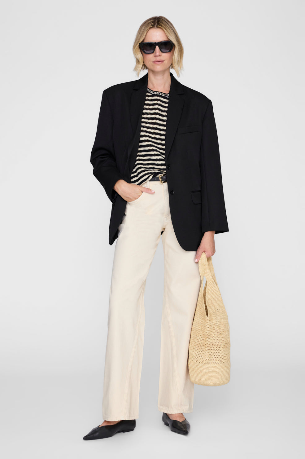 ANINE BING ストライプニットトップス美品 ANINE BING Theo Sweater - Black And Ivory Stripe