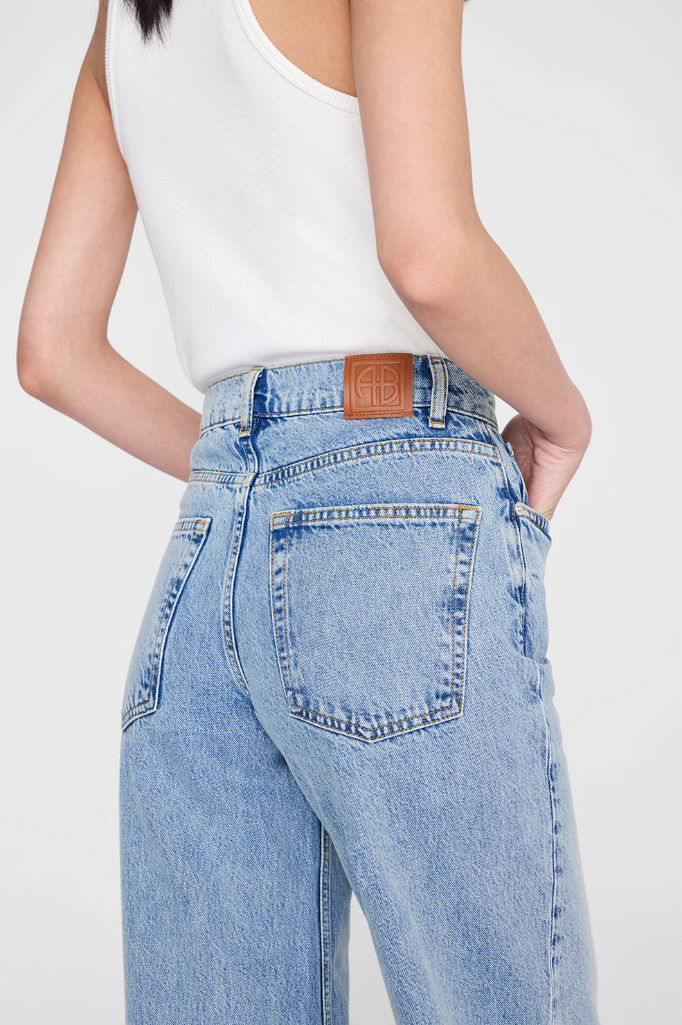 ANINE BING Brie Jean - Pale Azure - on model Detail second image