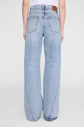 ANINE BING Brie Jean 33" - Reservoir Blue - on model back detail