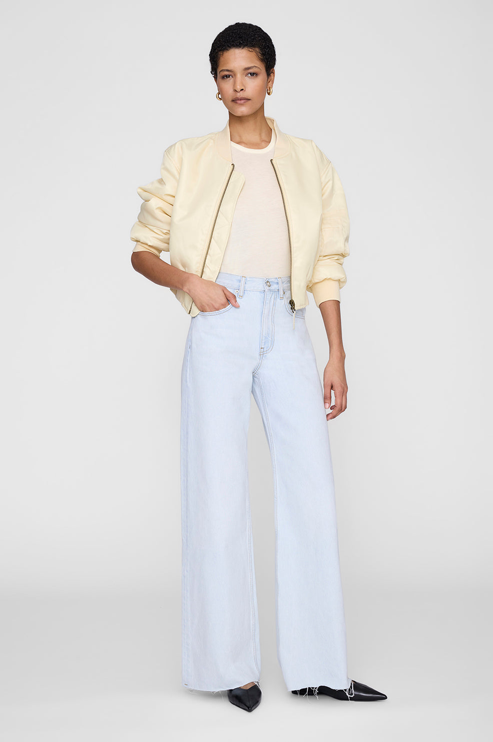 Cropped Leon Bomber - Butter Yellow