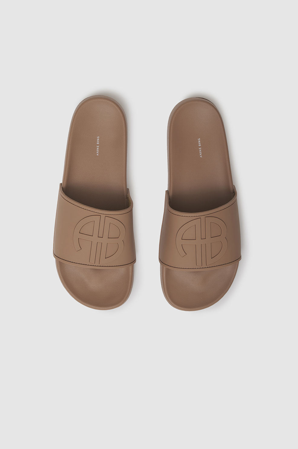 Isla Slides - Camel Monogram