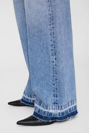 ANINE BING Lewis Jean - Caspian Blue - on model side detail