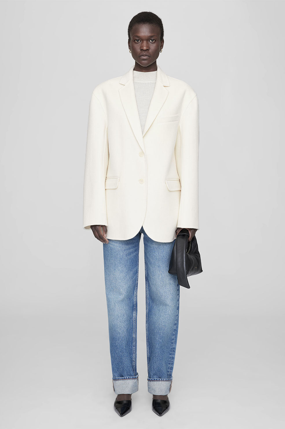 How To Wear & Style A White Blazer