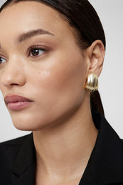 ANINE BING Ribbed Earrings - Gold - On Model View