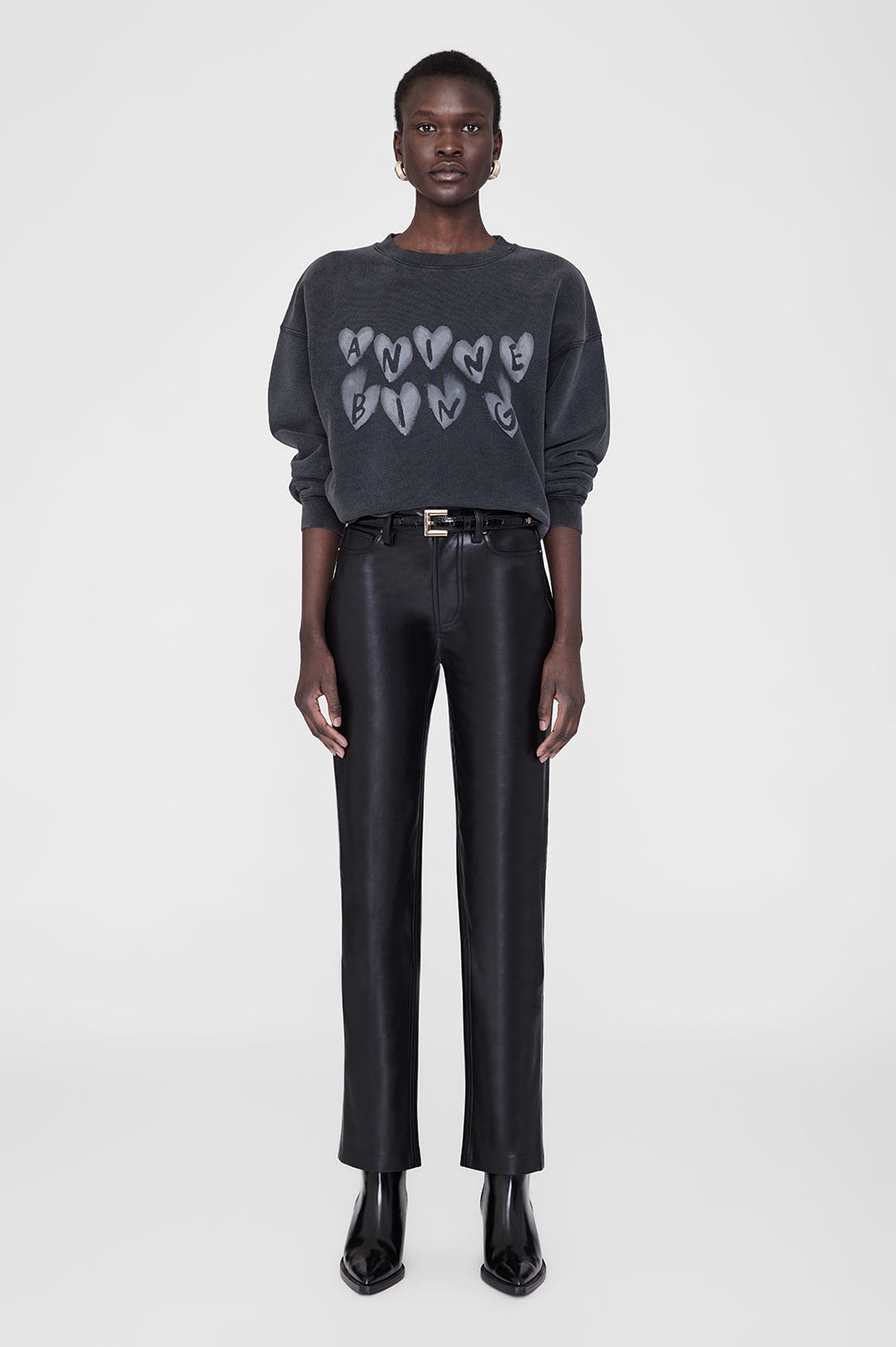 Spencer Sweatshirt Hearts - Washed Black XS