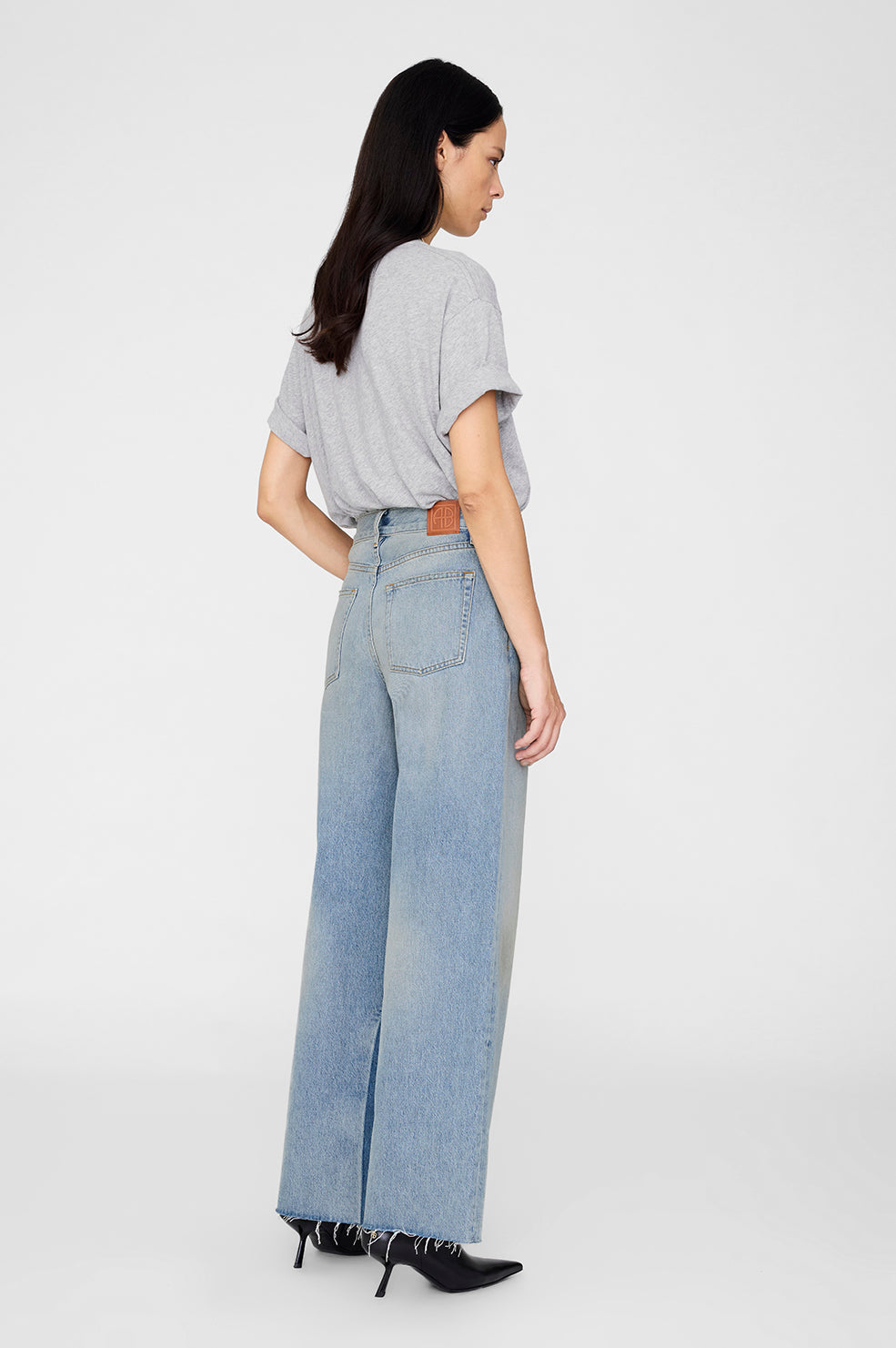 ANINE BING Cohen Tee Los Angeles Stencil - Medium Heather Grey - On Model Back