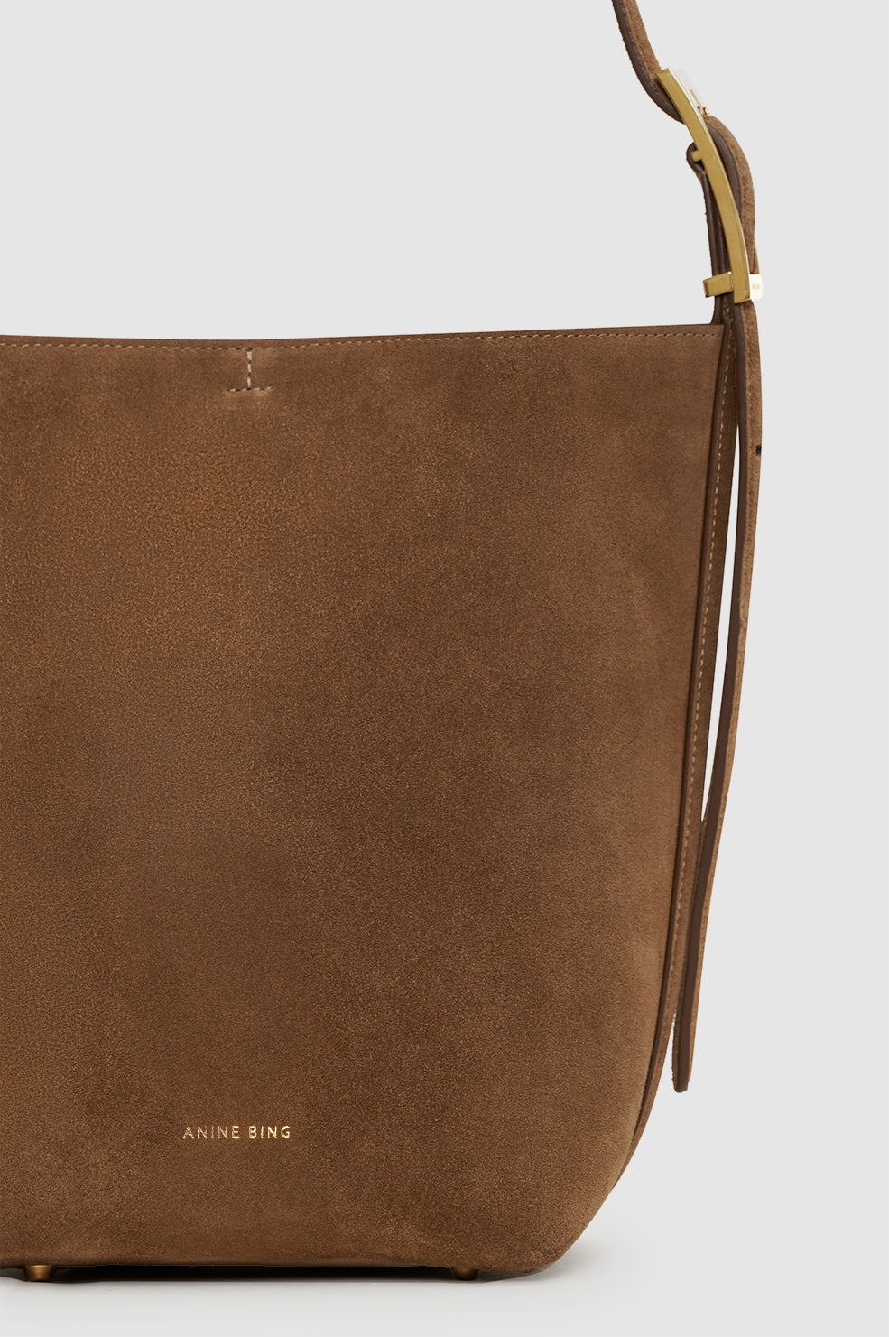 ANINE BING Elly Medium Bucket Bag Suede - Tobacco - detail view