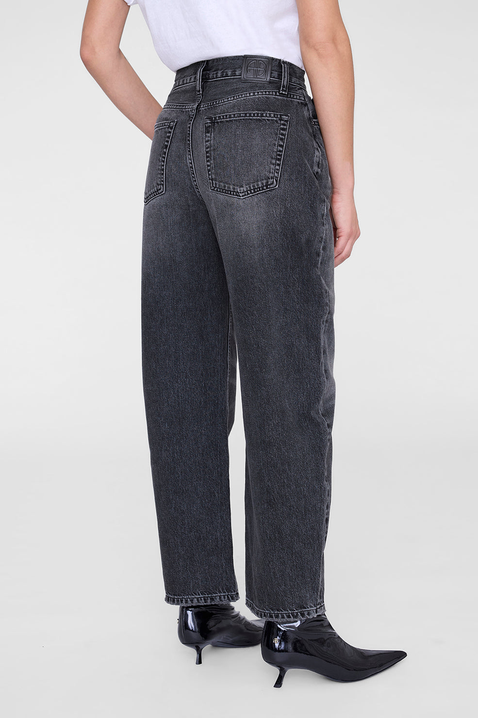 ANINE BING Fritz Jean - Washed Smoke Grey - on model back detail