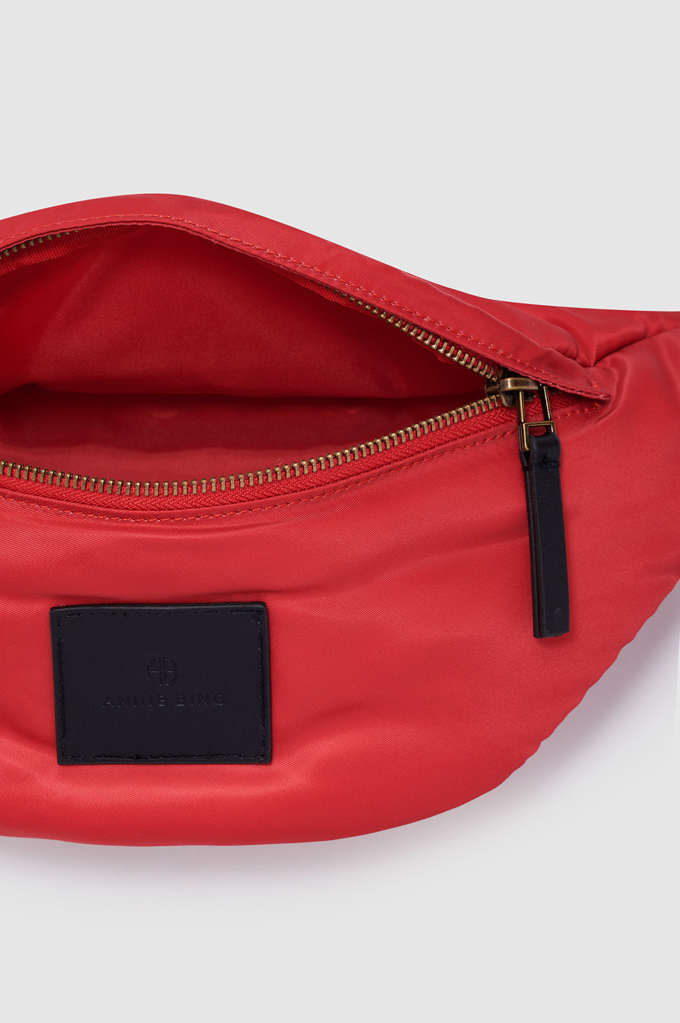 ANINE BING Leon Small Waist Bag Nylon - Tango Red - detail view