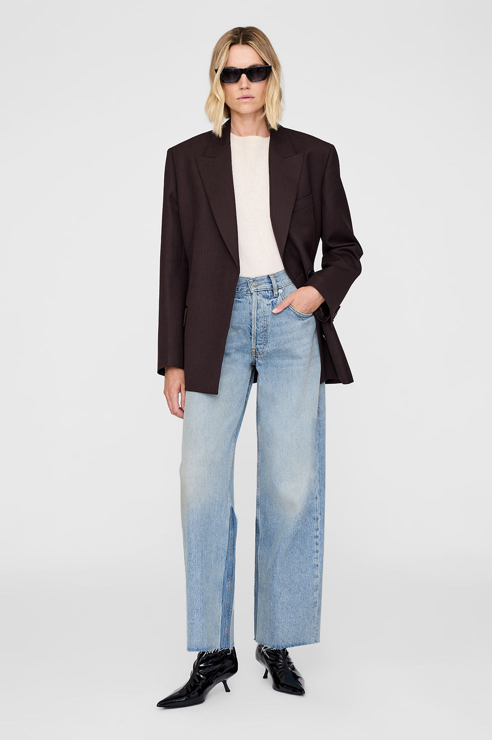 ANINE BING Manon Jean - Tux Blue - on model front Second Image