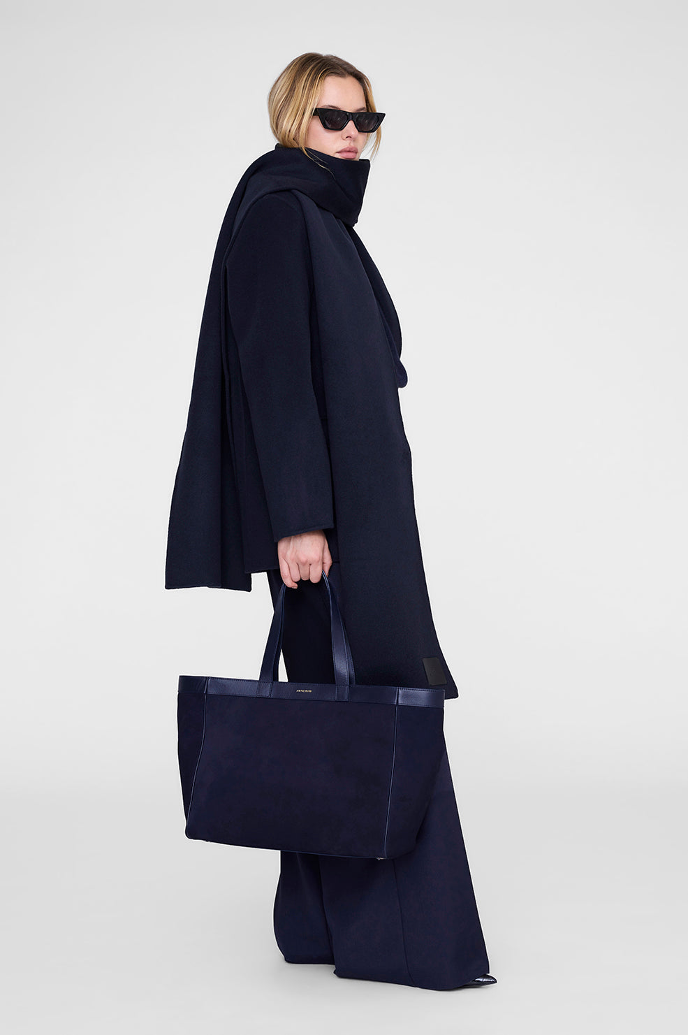 ANINE BING Medium Rio Tote - Navy Suede - on model front
