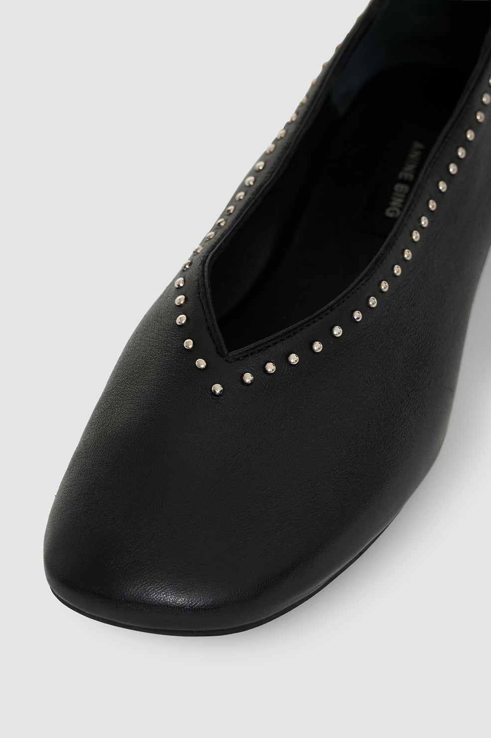 ANINE BING Ana Flats Studs - Black - detail view