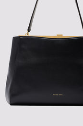 Anine Bing Anine Avenue Bag Grained Leather - Black - detail view